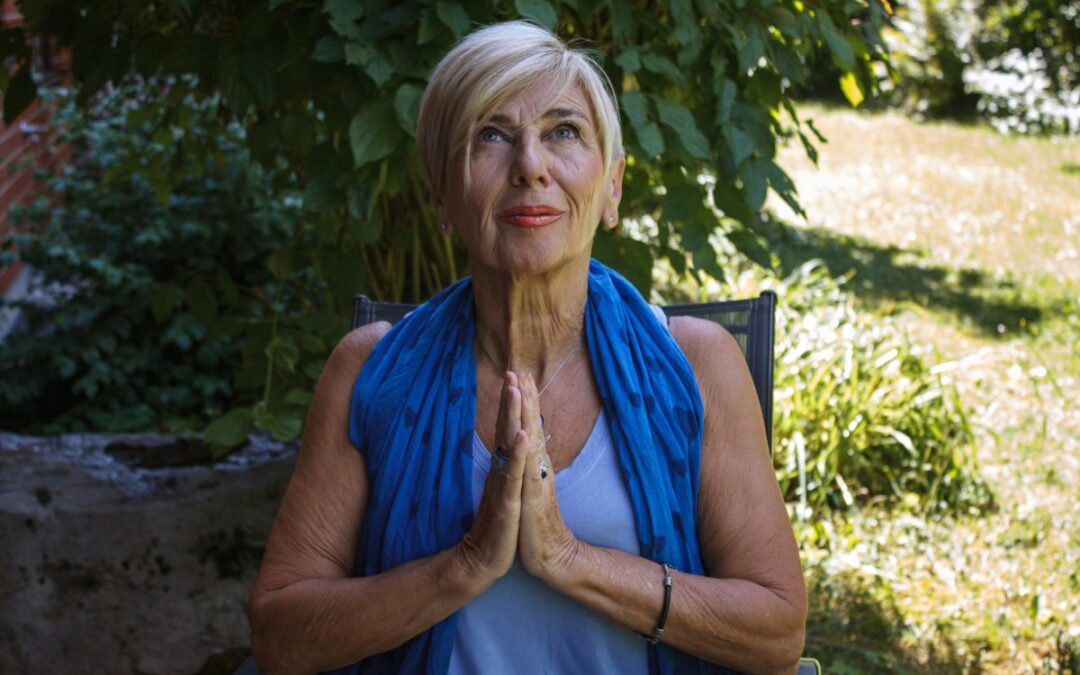 Alternative Medicine for Perimenopause: An Evidence-Based Holistic Guide